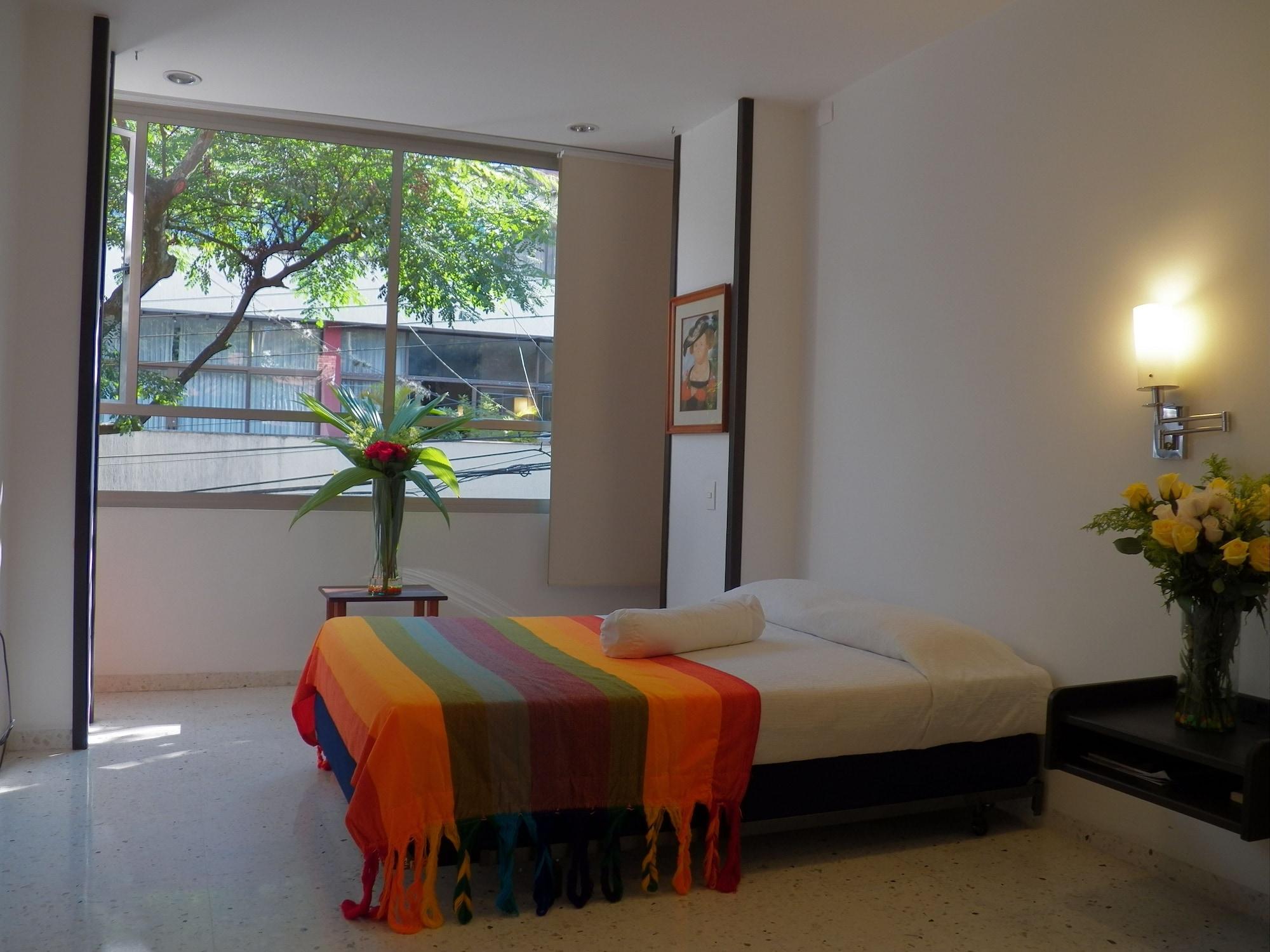 Hotel Casa Santa Monica Norte Калі Екстер'єр фото