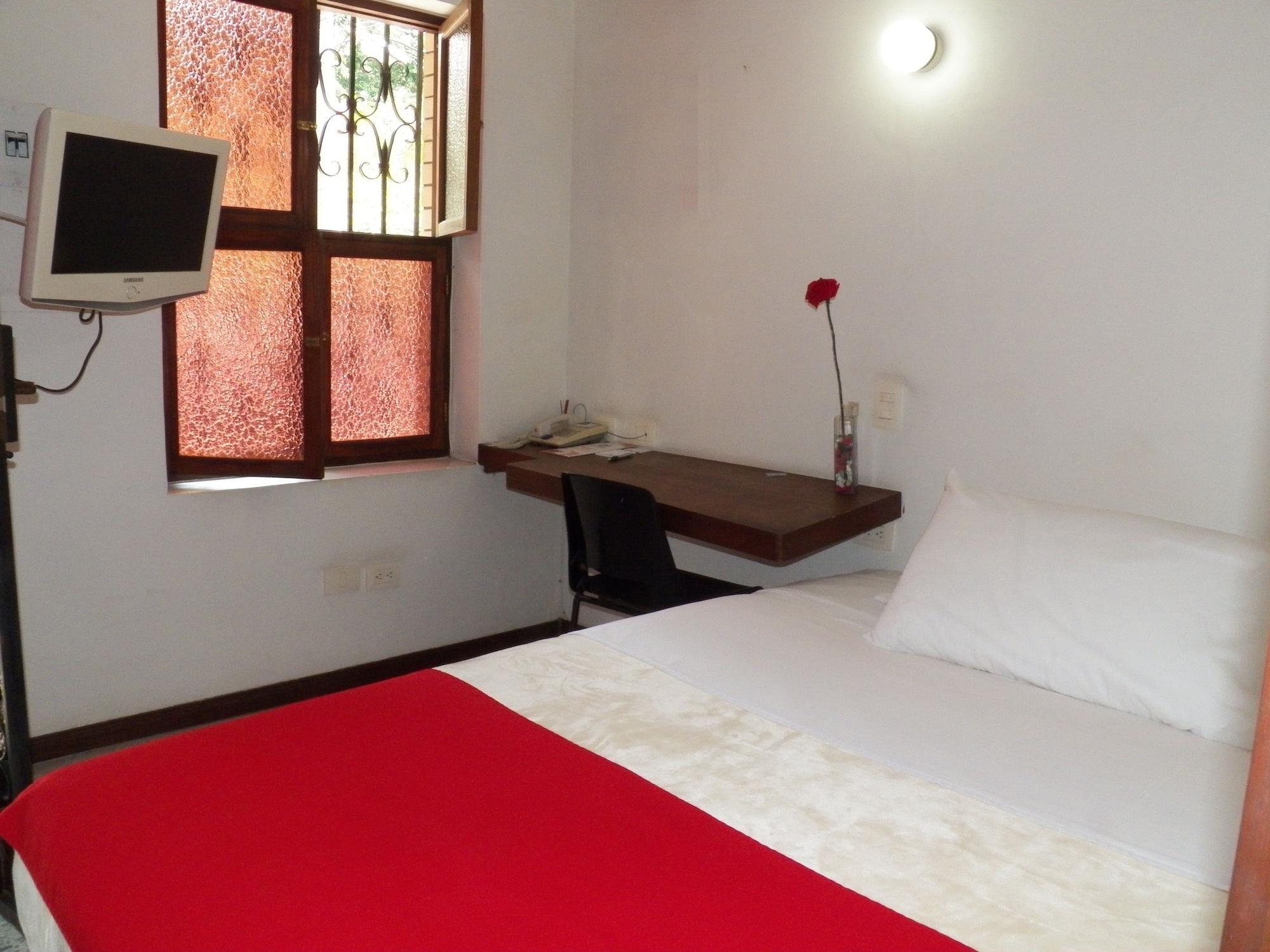 Hotel Casa Santa Monica Norte Калі Екстер'єр фото