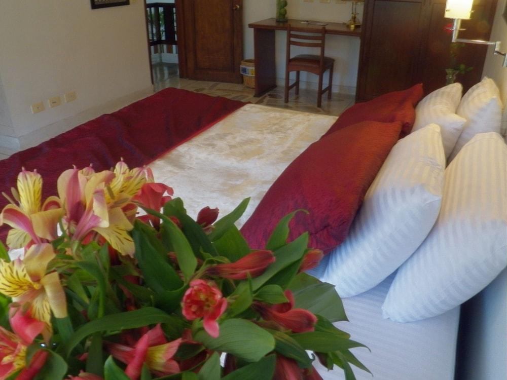 Hotel Casa Santa Monica Norte Калі Екстер'єр фото