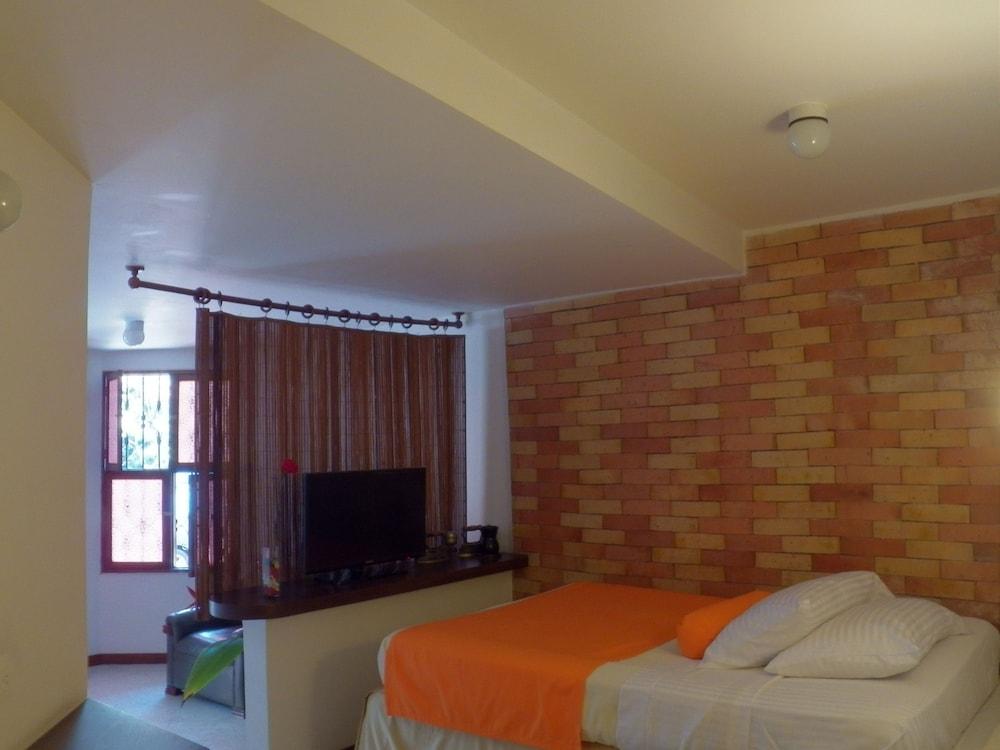 Hotel Casa Santa Monica Norte Калі Екстер'єр фото