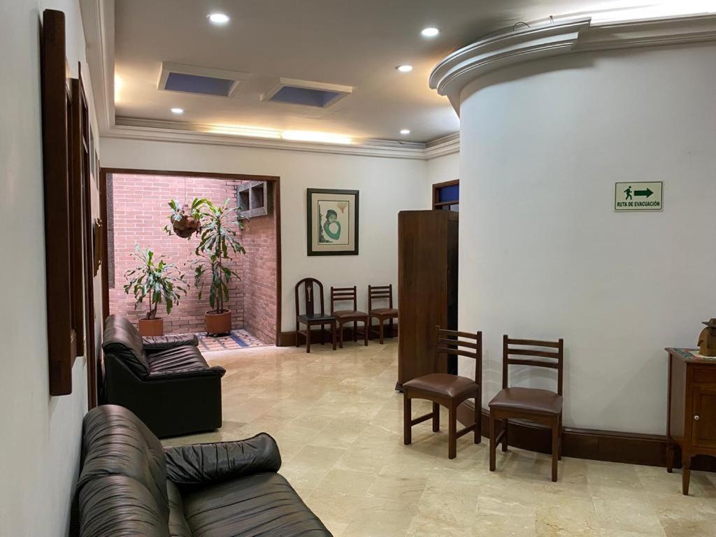 Hotel Casa Santa Monica Norte Калі Екстер'єр фото