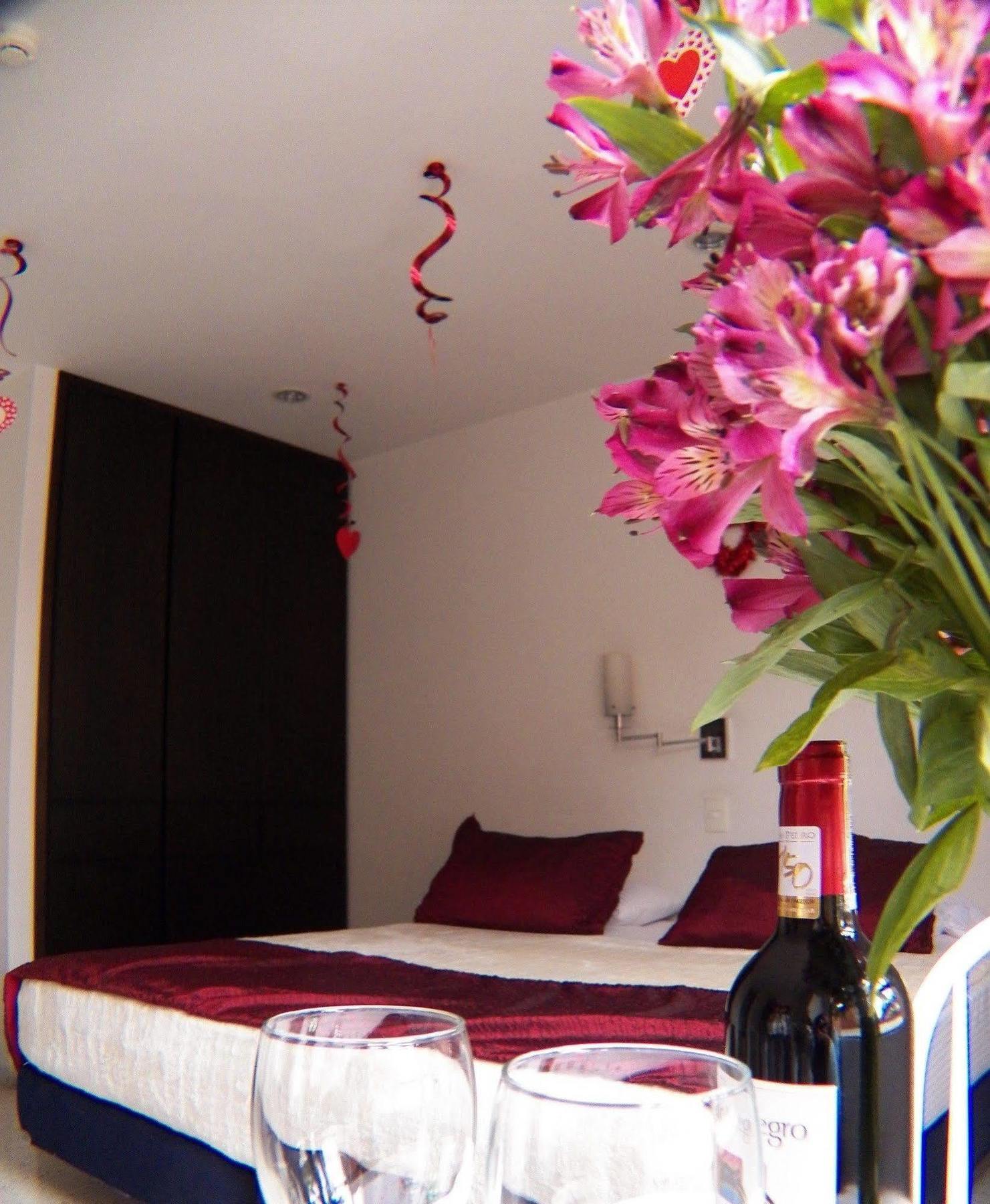 Hotel Casa Santa Monica Norte Калі Екстер'єр фото
